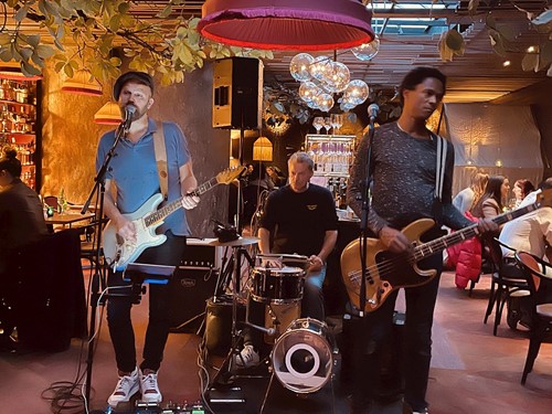 Live Band Act Toujours Haarlem